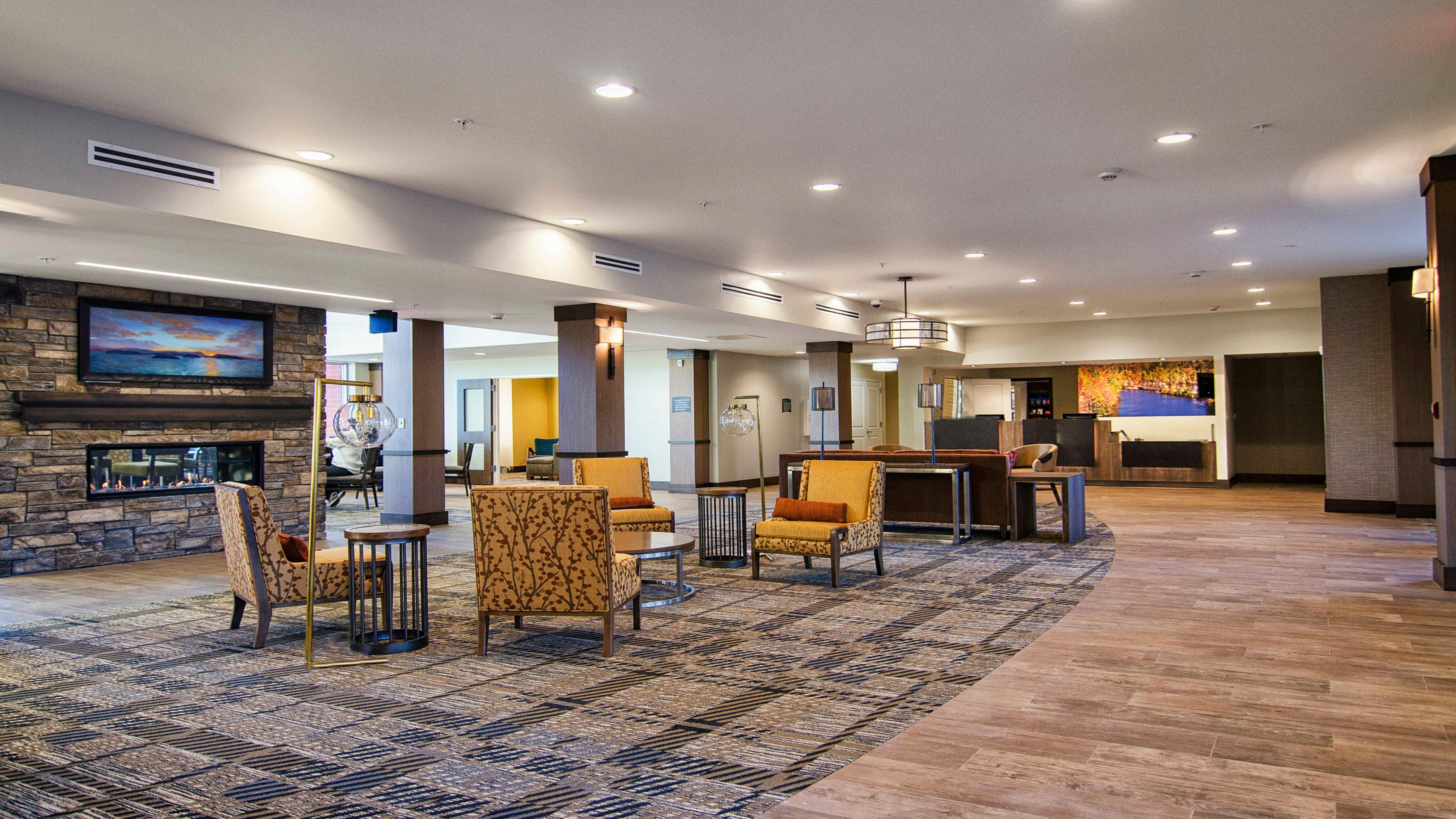Staybridge Suites Marquette By Ihg Экстерьер фото